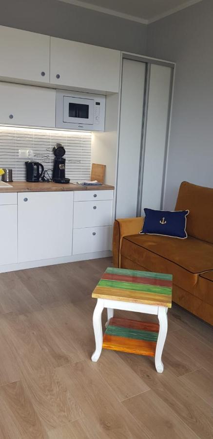 Uroczy Apartament Happy 01 Z Widokowym Tarasen Na Dachu - Tuz Przy Plazy !!! Niechorze Ngoại thất bức ảnh