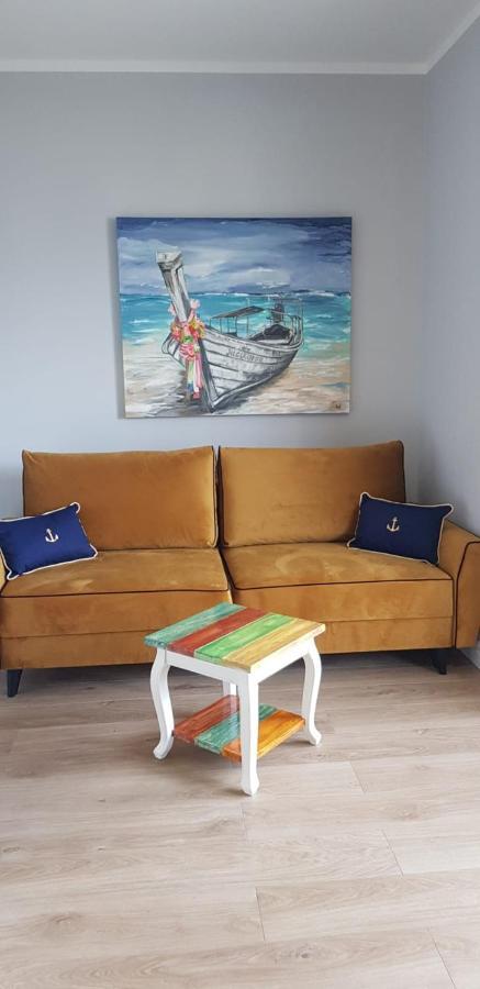Uroczy Apartament Happy 01 Z Widokowym Tarasen Na Dachu - Tuz Przy Plazy !!! Niechorze Ngoại thất bức ảnh